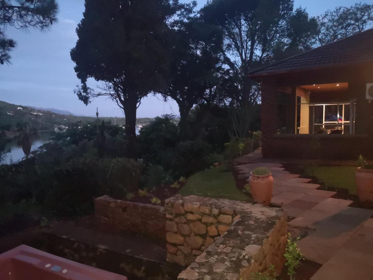 Metsing At Harties Hotel Hartbeespoort Exterior foto