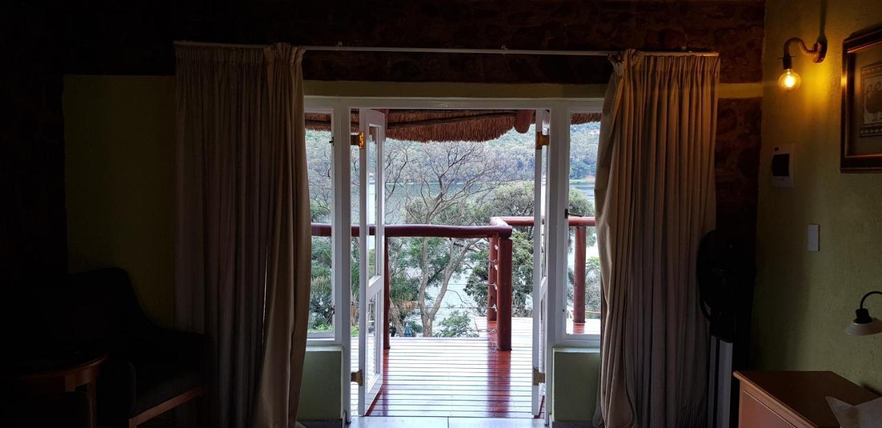Metsing At Harties Hotel Hartbeespoort Exterior foto